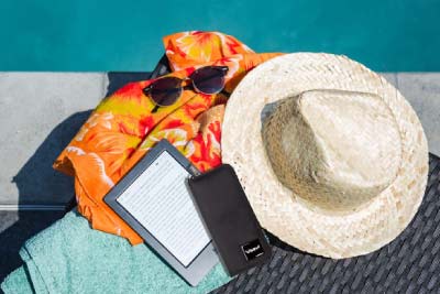 Carry Case By The Poolside