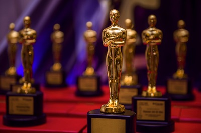 Picture of Oscars statues