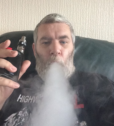 Paul Closely 111 Vaping