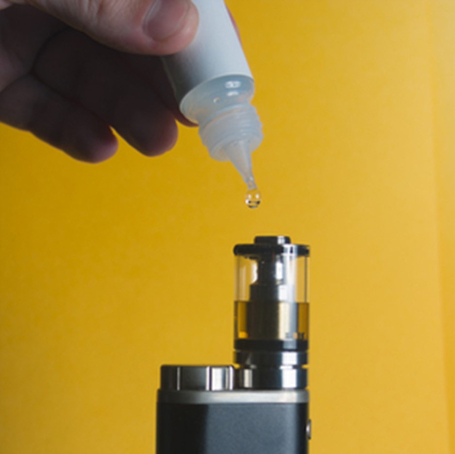 Refilling Vape Tank